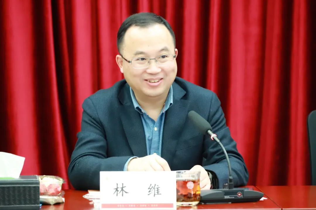 西南政法大学林维校长一行莅临坤源衡泰开展访企拓岗